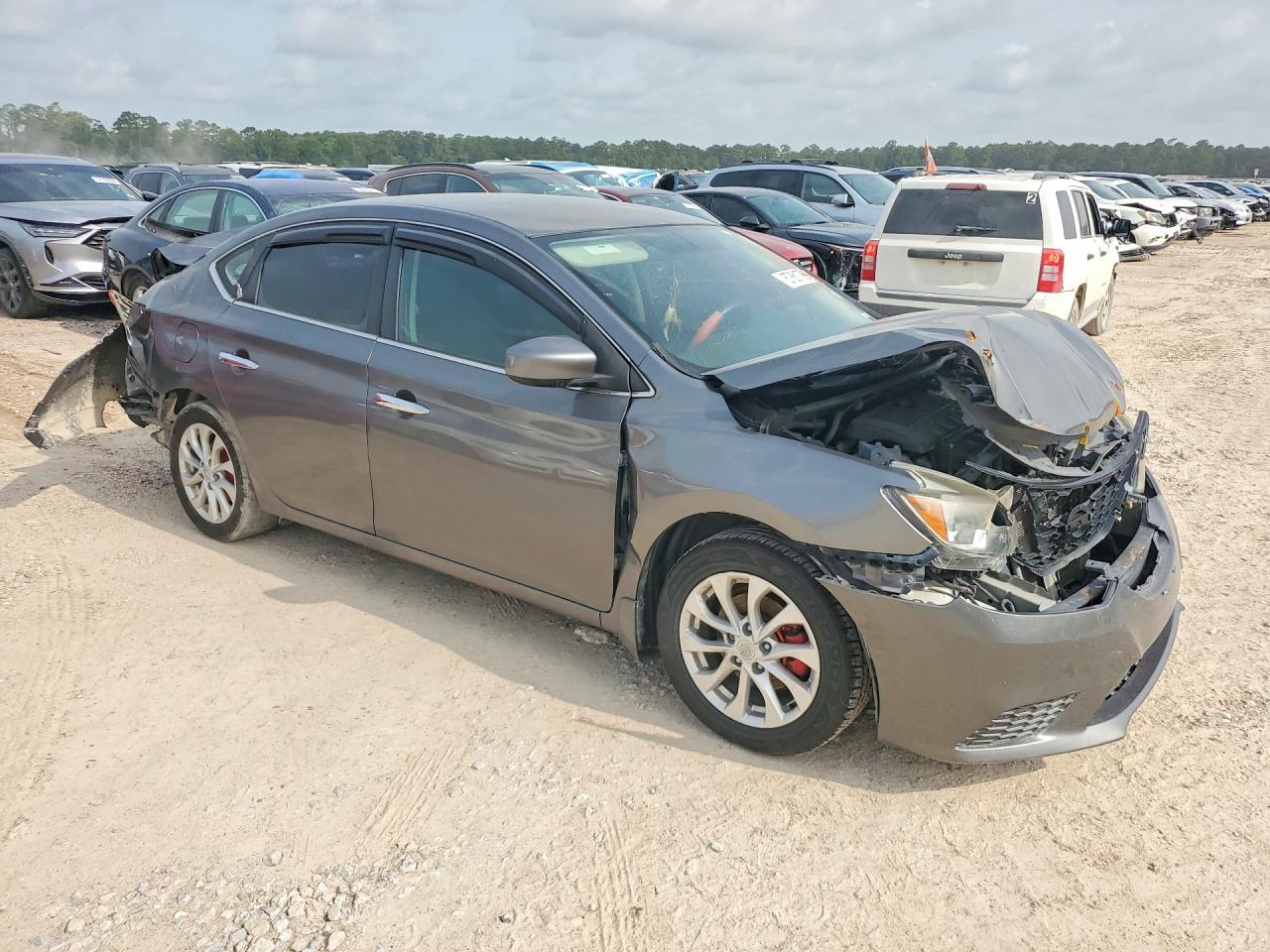 2019 NISSAN SENTRA S — Фото 4 из 12