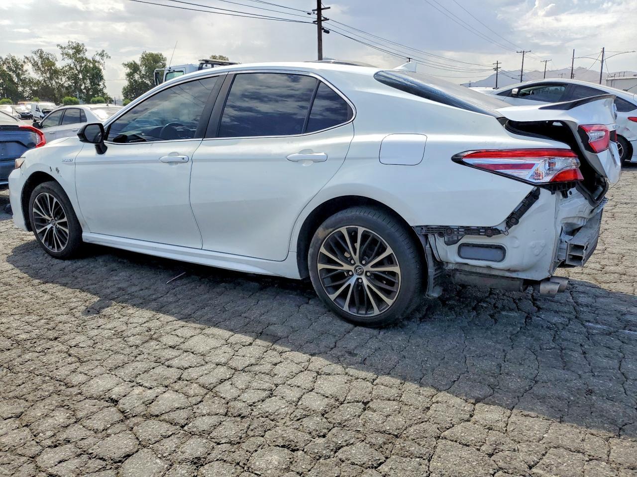 4T1G31AK9LU524302 2020 TOYOTA CAMRY photo no. 2