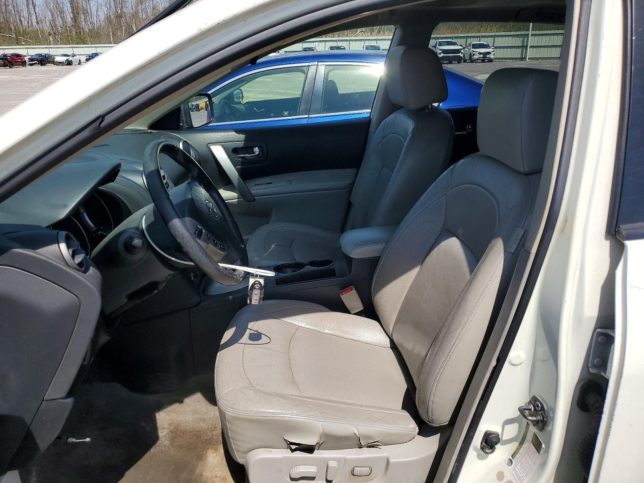 2010 NISSAN ROGUE S — Фото 7 из 13