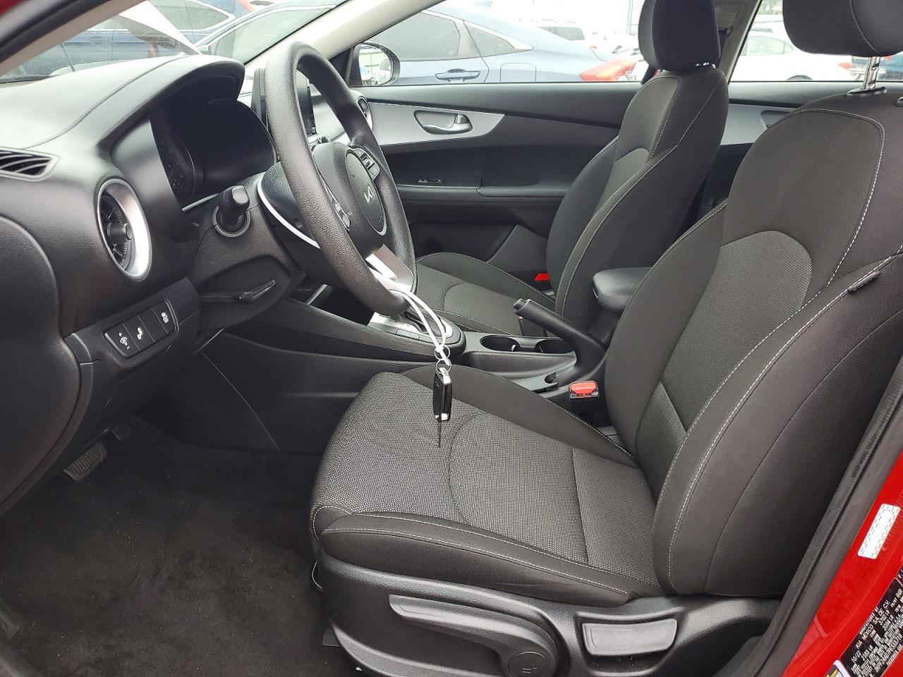 2023 KIA FORTE LXS — Фото 7 из 13