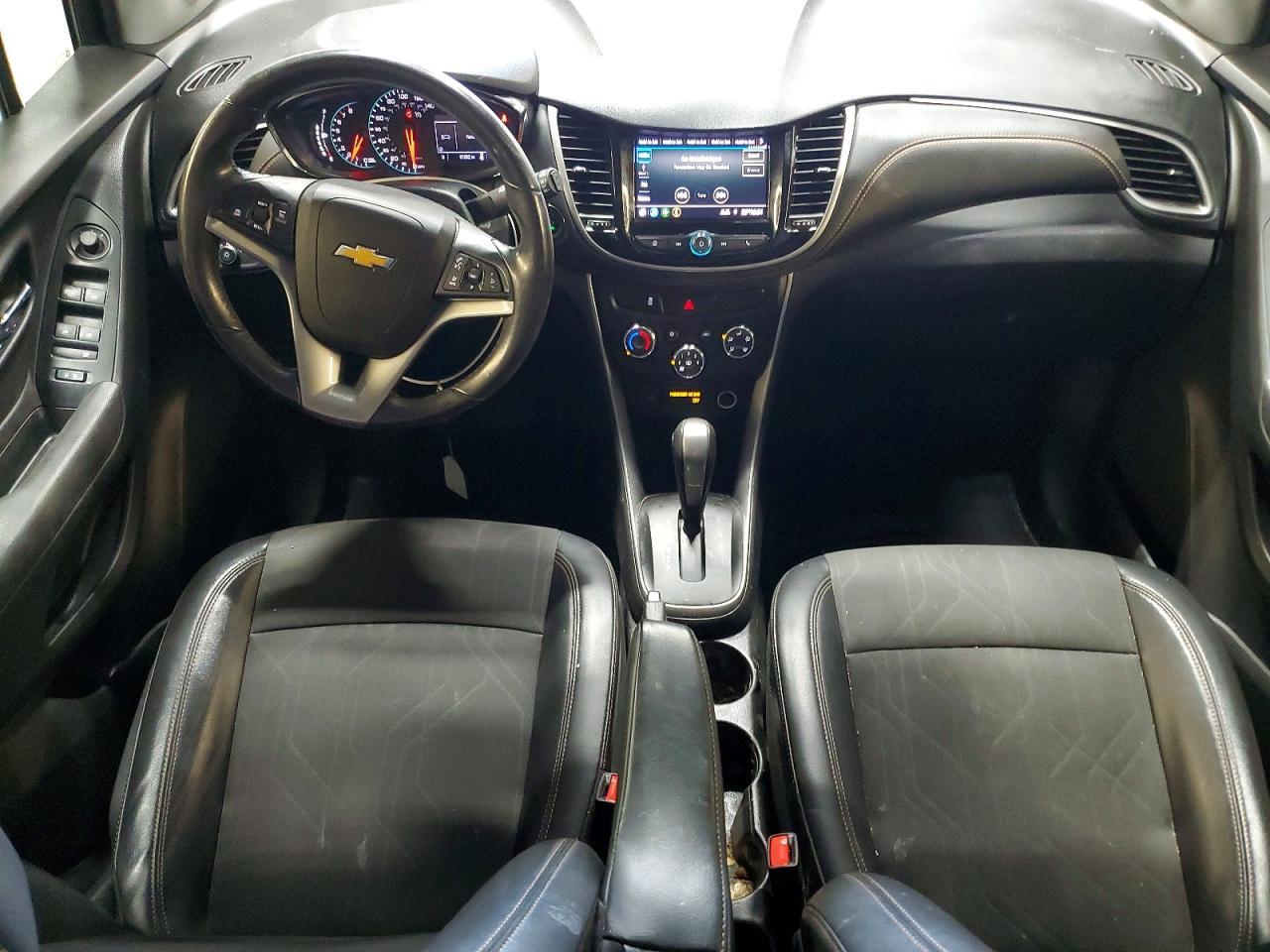 2020 CHEVROLET TRAX 1LT — Фото 8 из 13