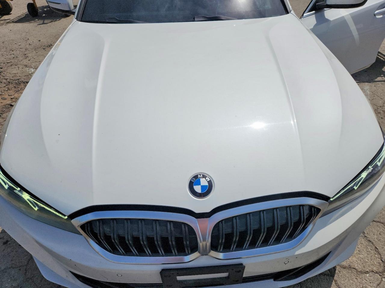2024 BMW 330XI — Фото 11 из 12