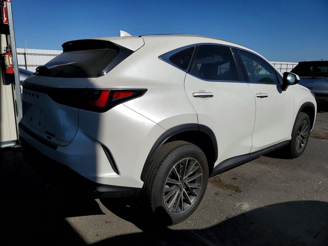 2025 LEXUS NX 350H PREMIUM — Фото 3 из 14
