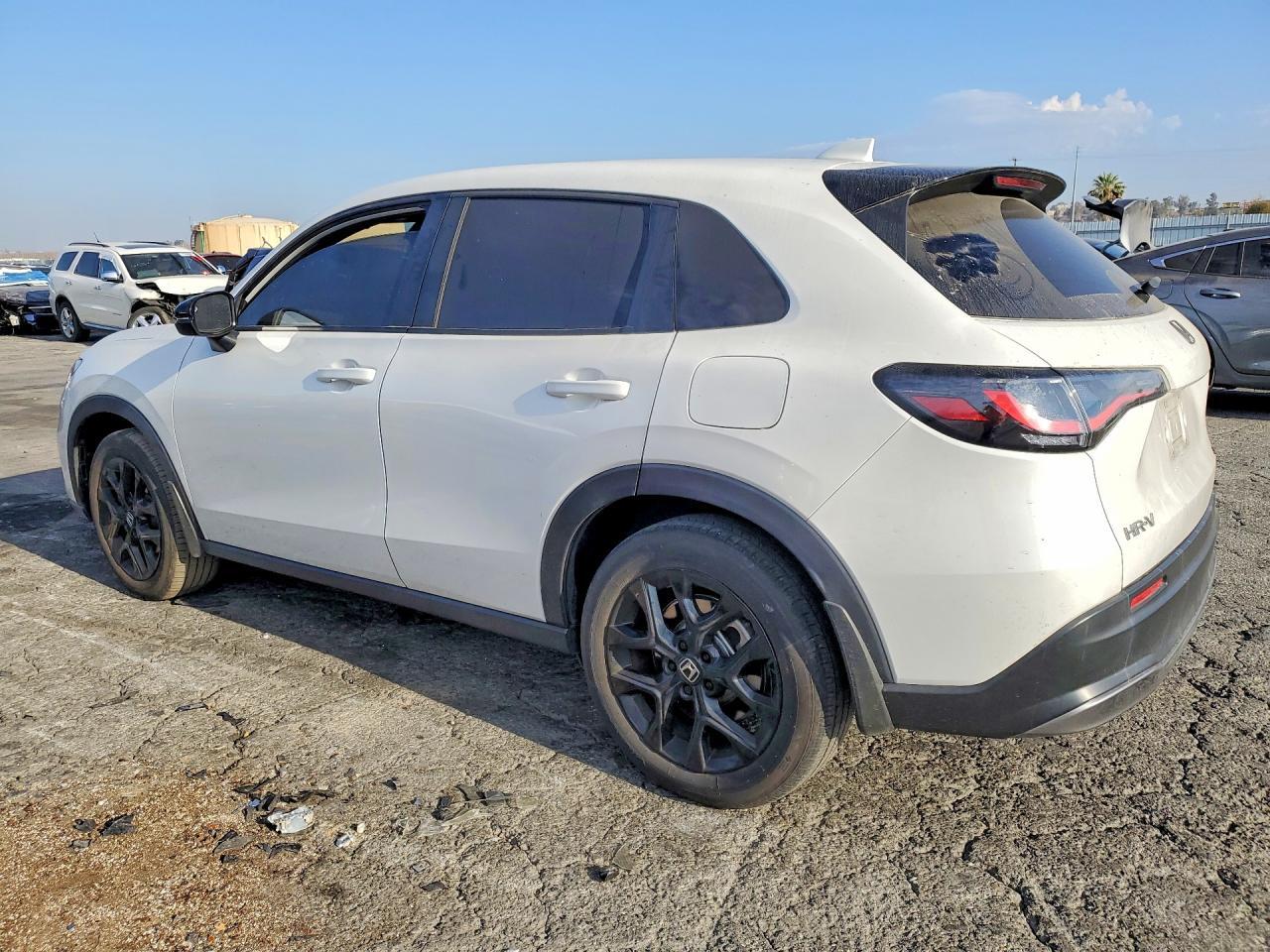 2025 HONDA HR-V SPORT — Фото 2 из 13