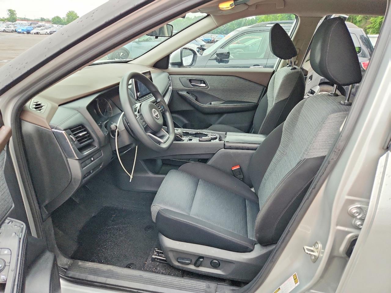 2023 NISSAN ROGUE SV — Фото 7 из 14