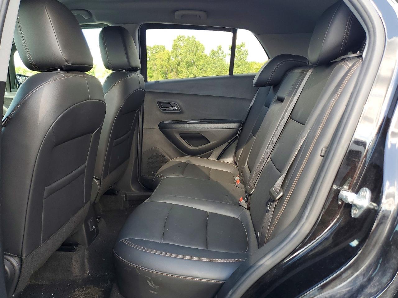 2022 CHEVROLET TRAX 1LT — Фото 10 из 12