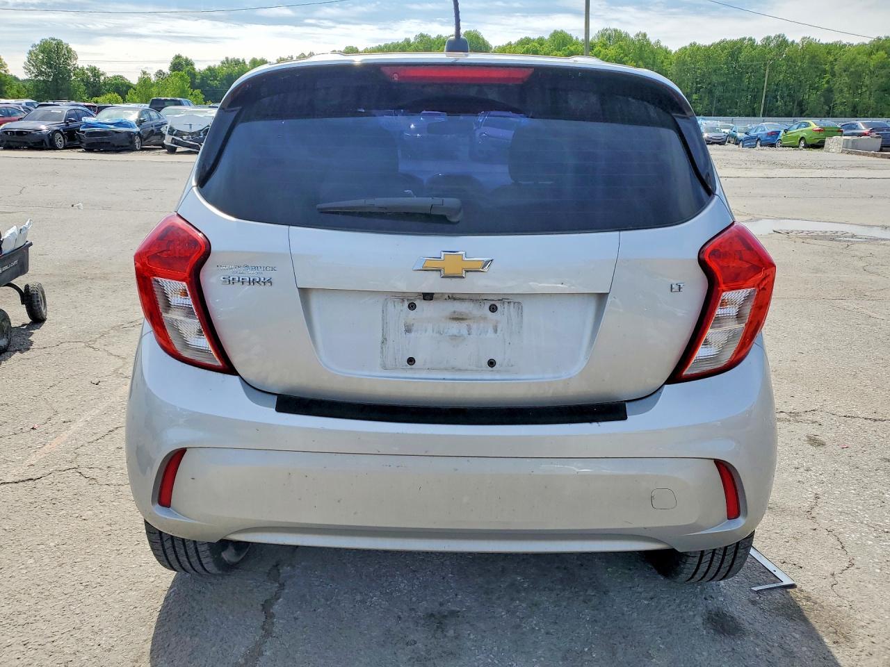 2021 CHEVROLET SPARK 1LT — Фото 6 из 12