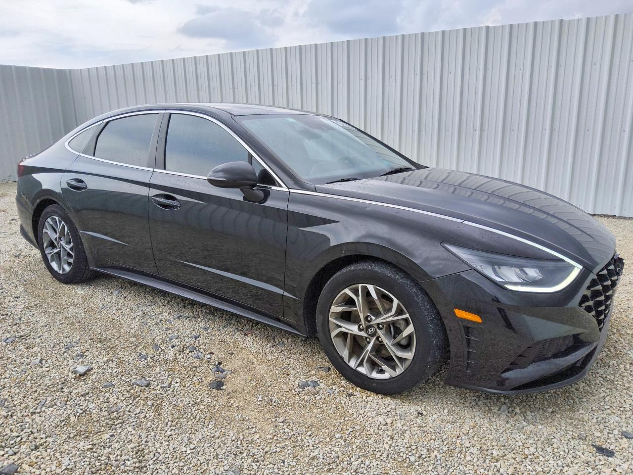 2021 HYUNDAI SONATA SEL — Фото 4 из 12