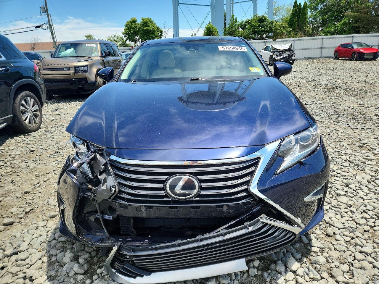 2018 LEXUS ES 350 — Фото 5 из 12
