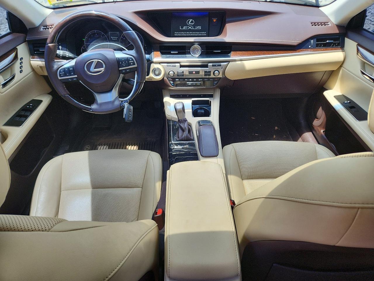 2018 LEXUS ES 350 — Фото 8 из 12