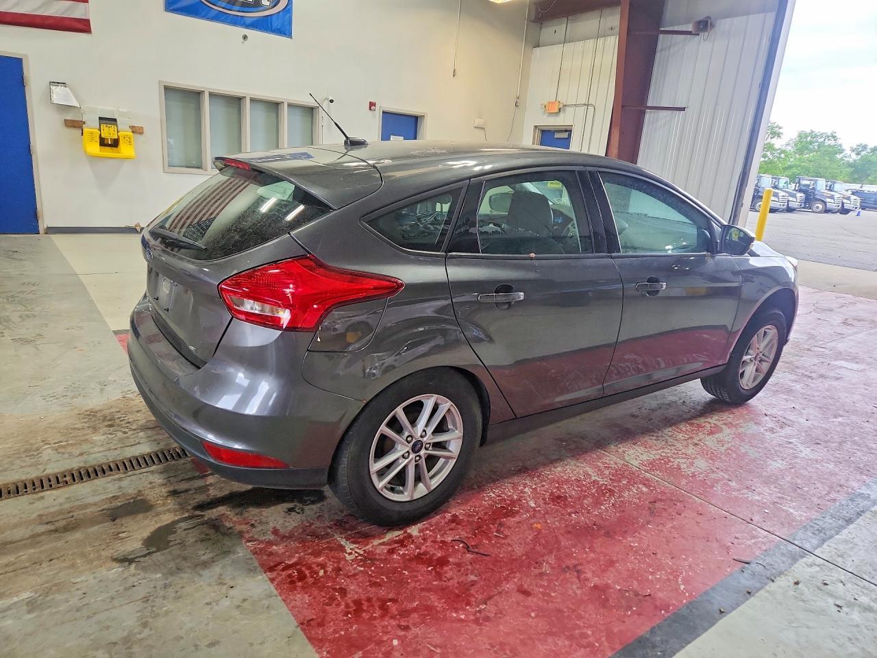 2018 FORD FOCUS SE — Фото 3 из 12