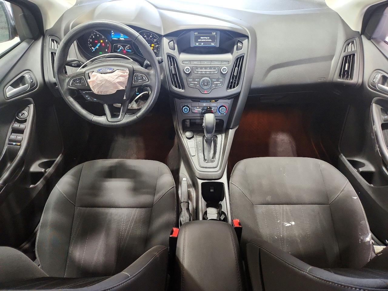2018 FORD FOCUS SE — Фото 8 из 12
