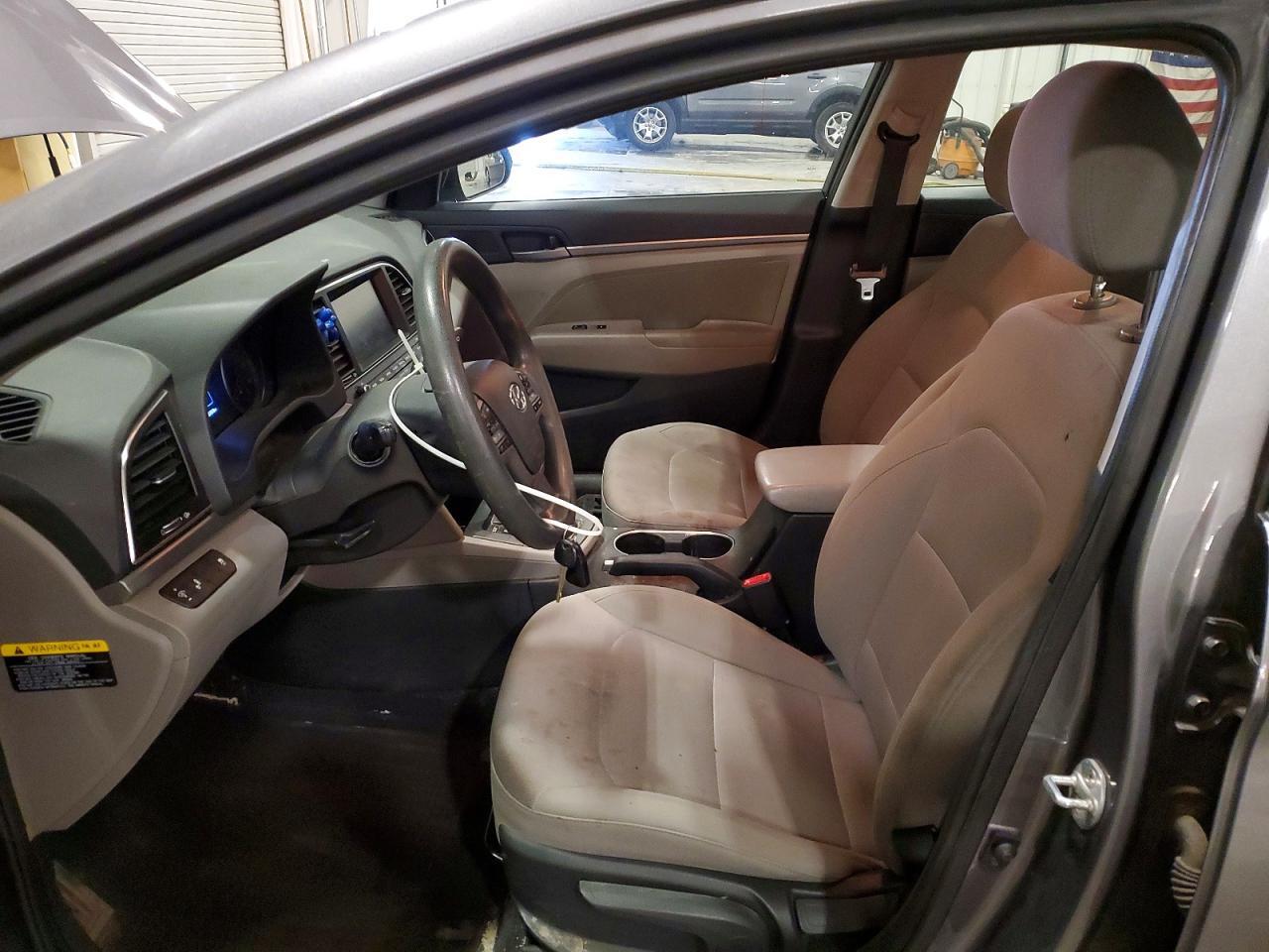 5NPD84LF0JH335961 2018 HYUNDAI ELANTRA photo no. 7