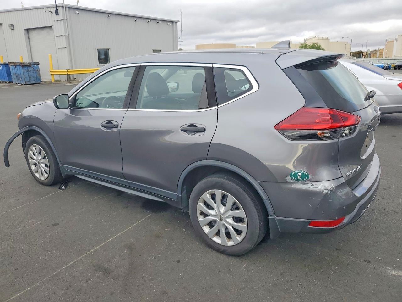 2018 NISSAN ROGUE S — Фото 2 из 13