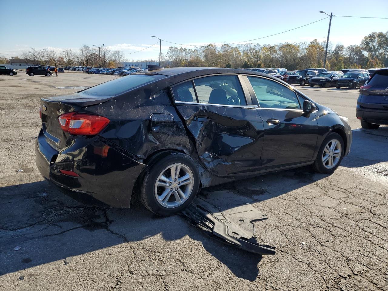 2017 CHEVROLET CRUZE LT — Фото 3 из 13