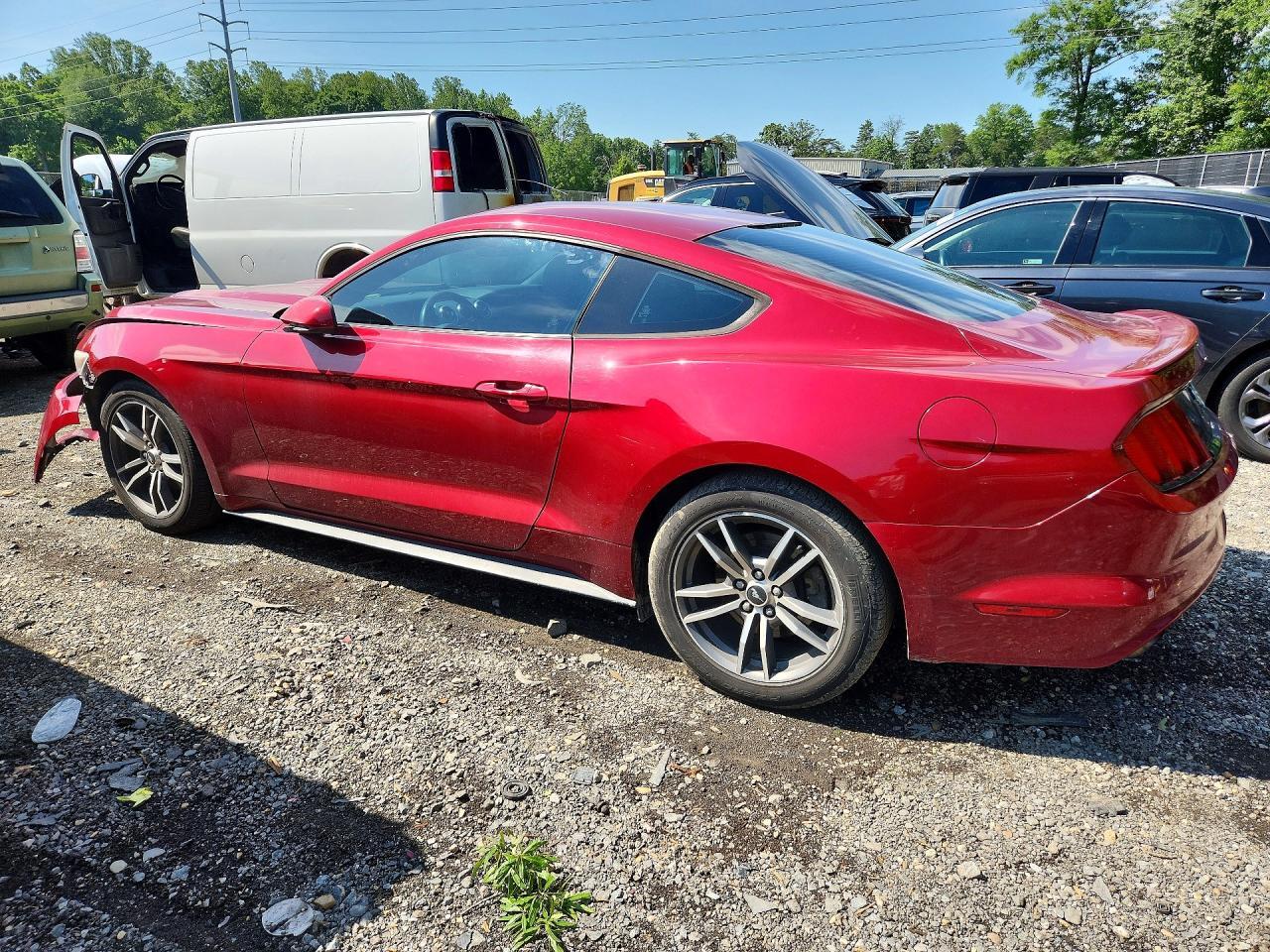 2016 FORD MUSTANG — Фото 2 из 12