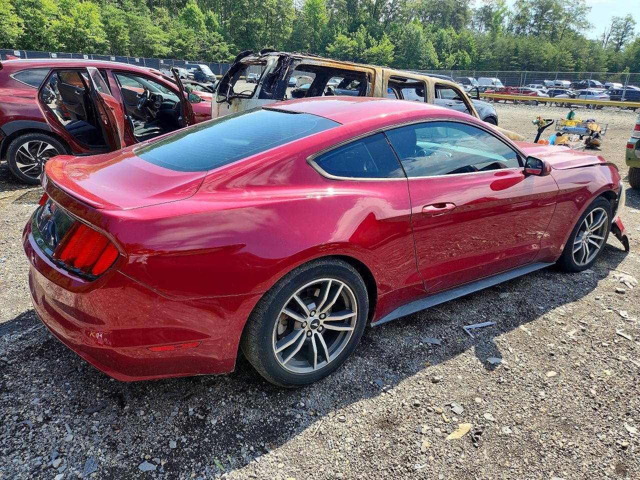 2016 FORD MUSTANG — Фото 3 из 12