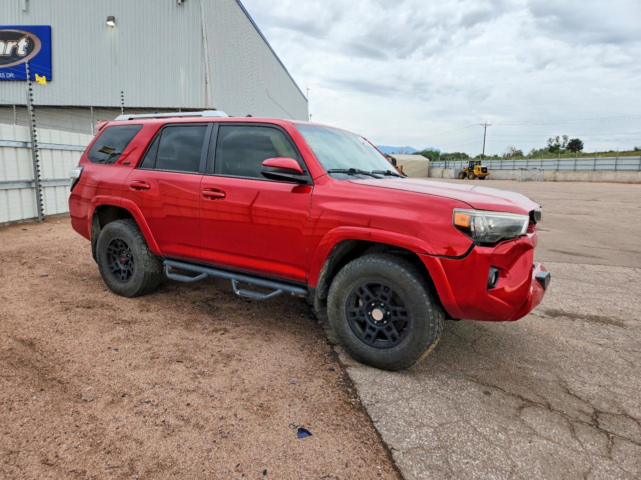 2016 TOYOTA 4RUNNER SR5 — Фото 4 из 12