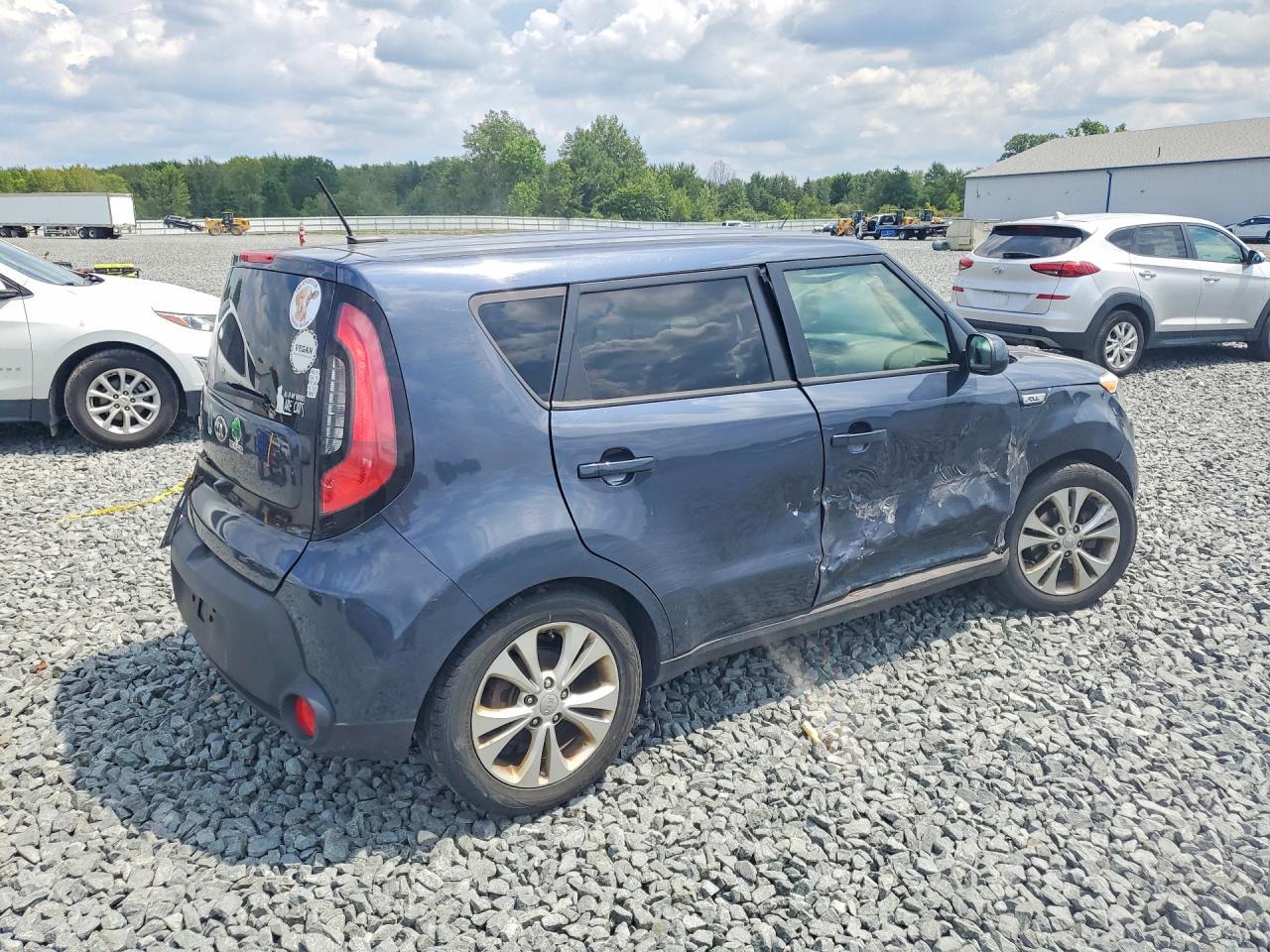 2015 KIA SOUL + — Фото 3 из 13