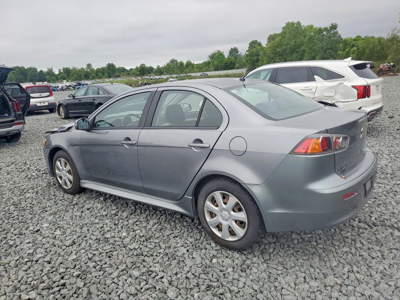 2015 MITSUBISHI LANCER ES — Фото 2 из 12