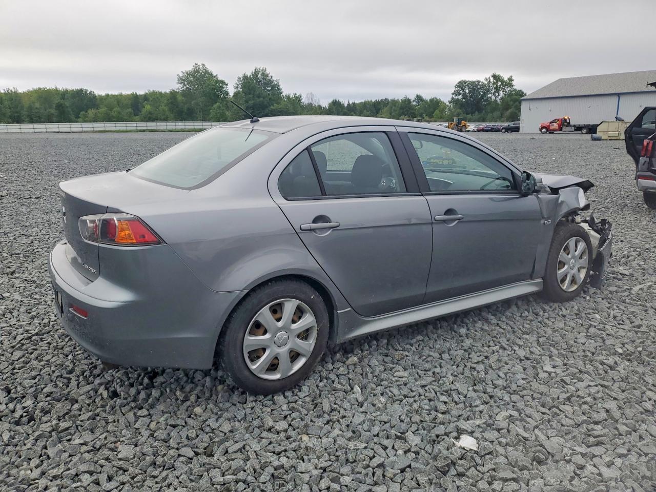 2015 MITSUBISHI LANCER ES — Фото 3 из 12