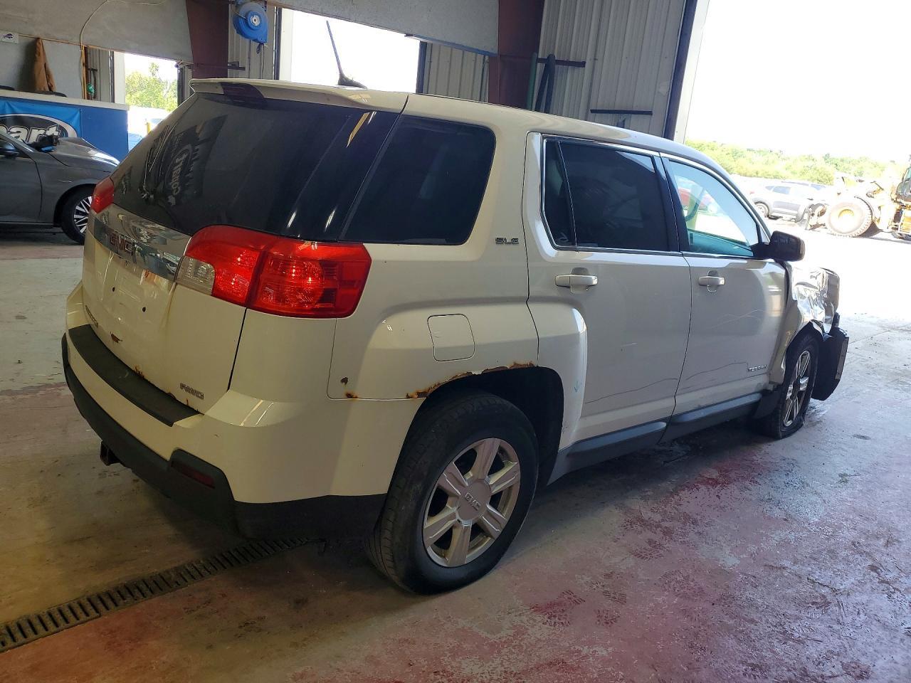 2014 GMC TERRAIN SLE — Фото 3 из 12