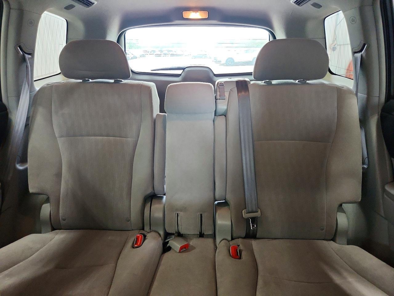 2013 TOYOTA HIGHLANDER BASE — Фото 10 из 13