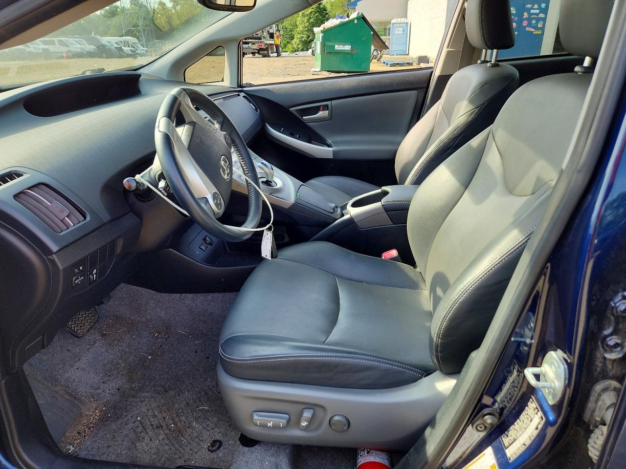 2013 TOYOTA PRIUS FOUR — Фото 7 из 12