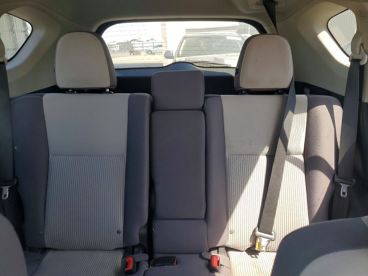 2013 TOYOTA RAV4 XLE — Фото 10 из 13