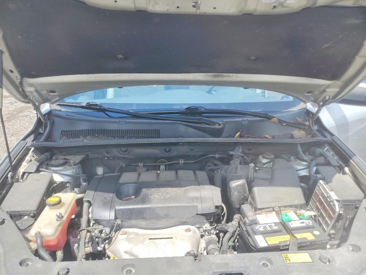 2012 TOYOTA RAV4 BASE — Фото 11 из 12
