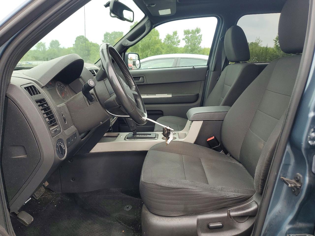 2012 FORD ESCAPE XLT — Фото 7 из 13