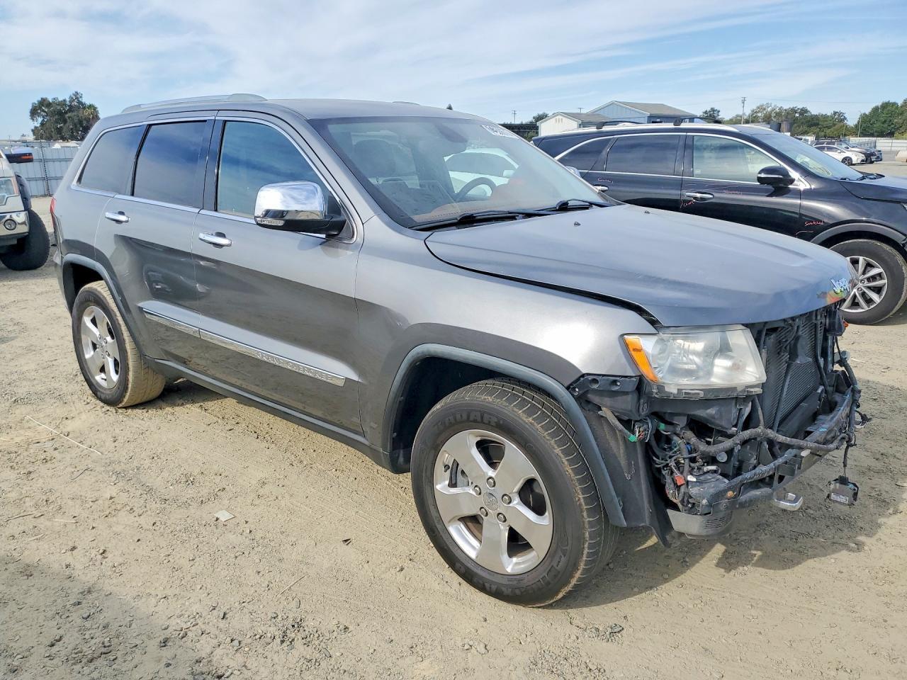 2012 JEEP GRAND CHEROKEE OVERLAND — Фото 4 из 12