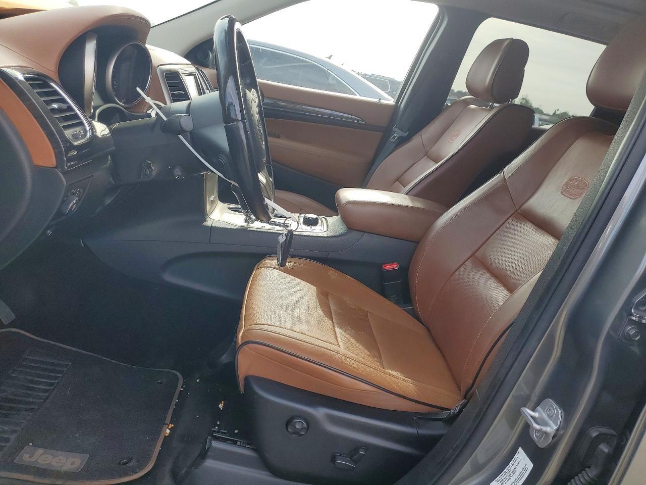 2012 JEEP GRAND CHEROKEE OVERLAND — Фото 7 из 12
