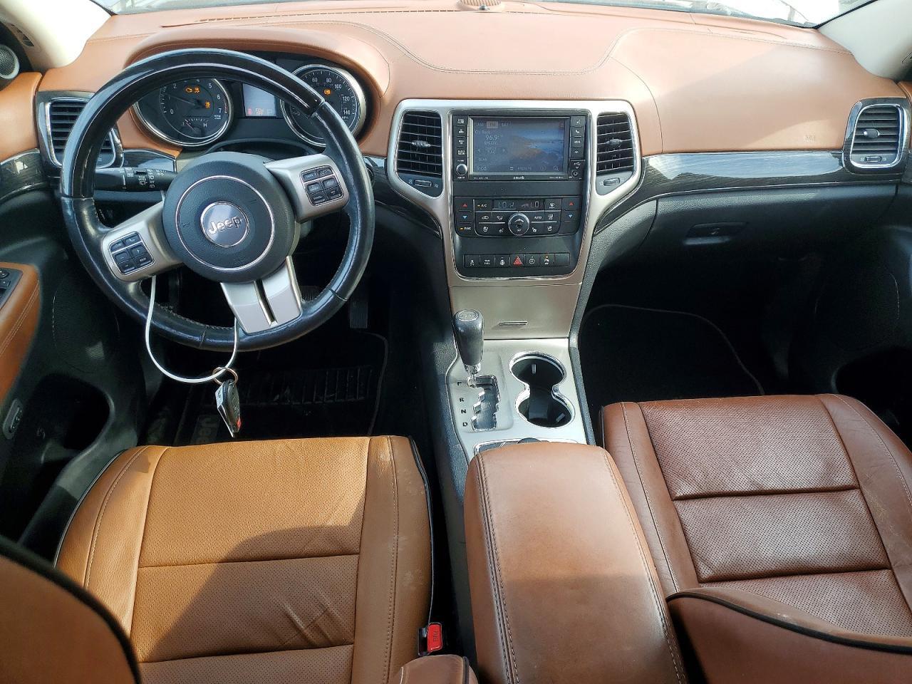 2012 JEEP GRAND CHEROKEE OVERLAND — Фото 8 из 12