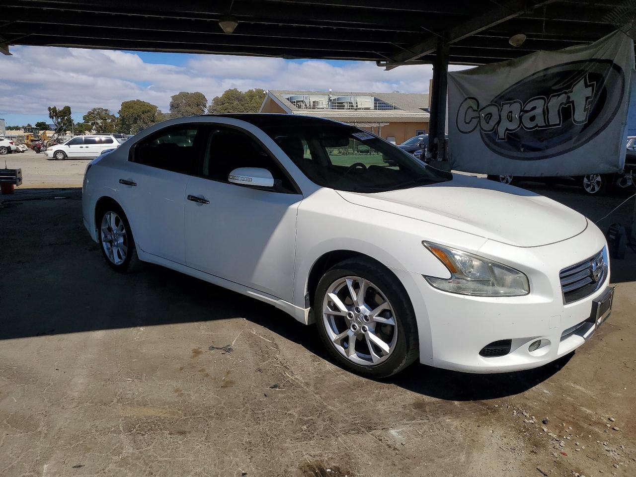 2012 NISSAN MAXIMA 3.5 S — Фото 4 из 12