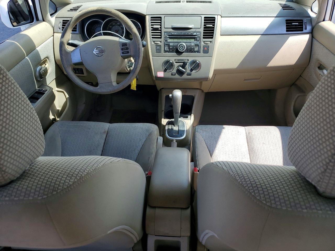 2008 NISSAN VERSA 1.8 S — Фото 8 из 12