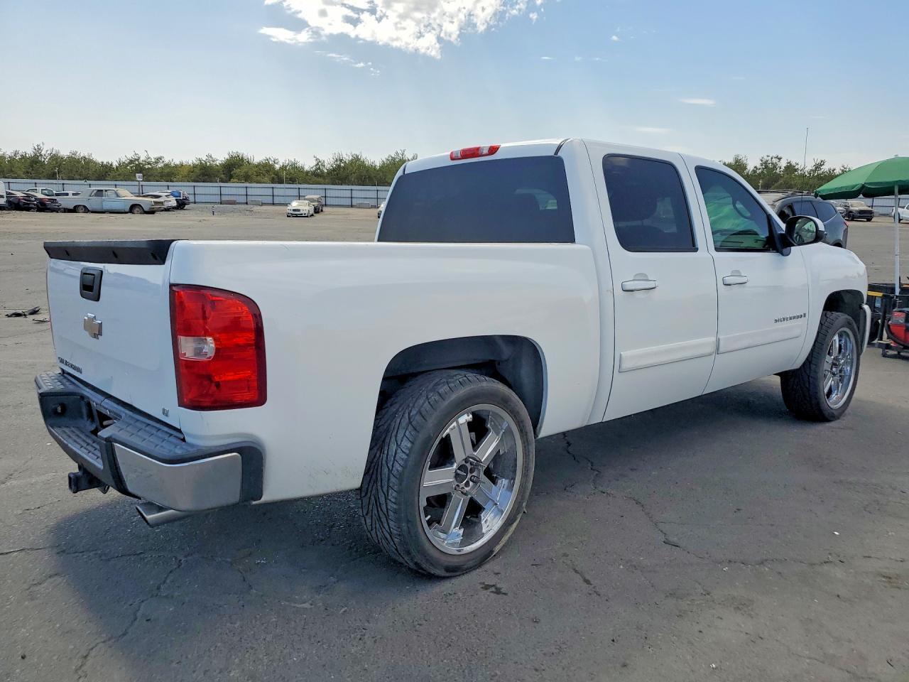 2008 CHEVROLET SILVERADO C1500 — Фото 3 из 13