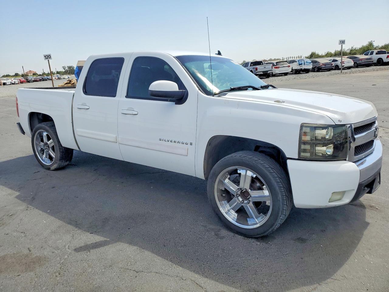 2008 CHEVROLET SILVERADO C1500 — Фото 4 из 13