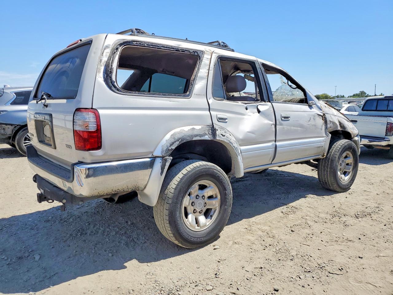 1996 TOYOTA 4RUNNER LIMITED — Фото 3 из 13