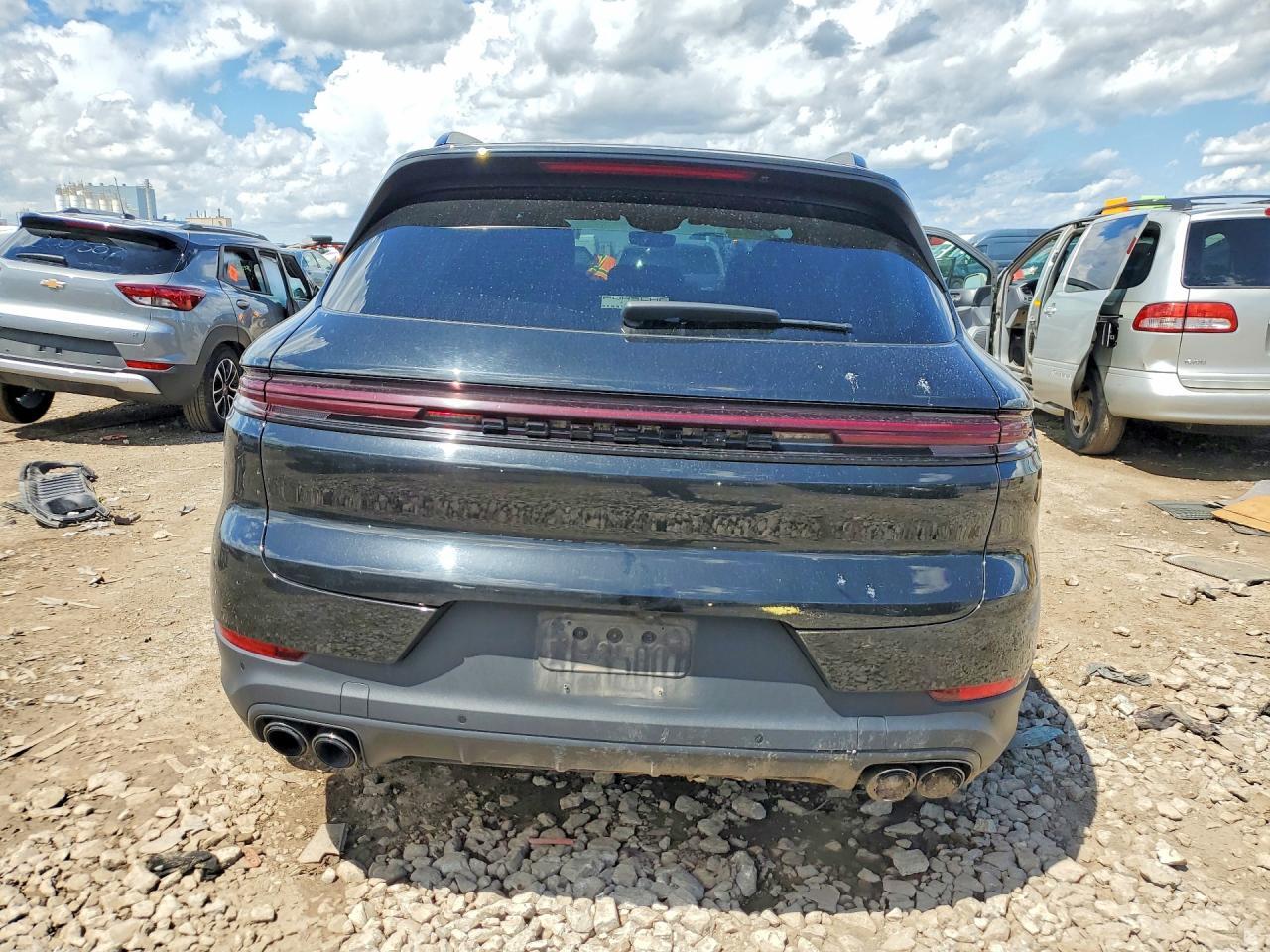 WP1AA2AY6RDA05256 2024 PORSCHE CAYENNE photo no. 6