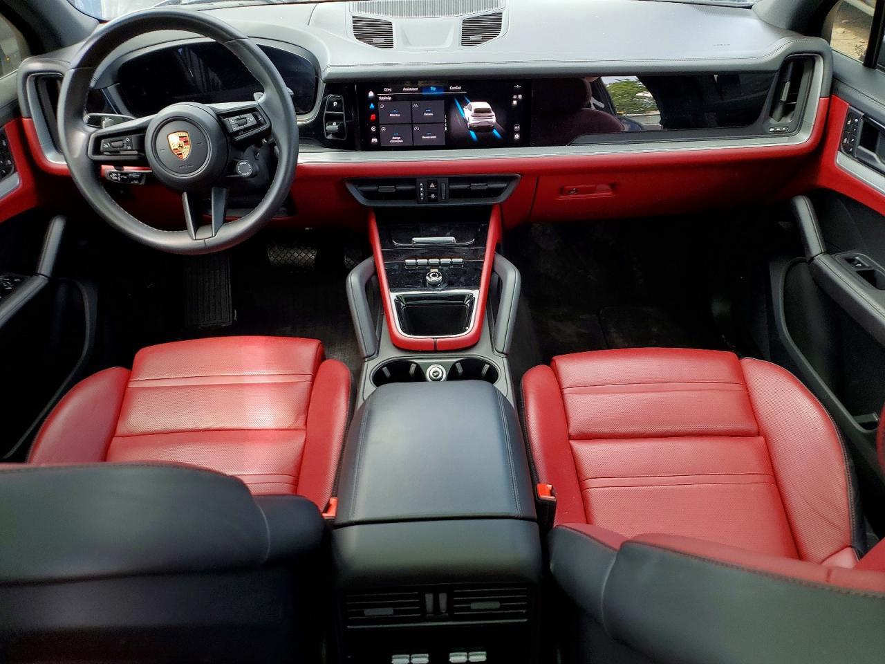 WP1AA2AY6RDA05256 2024 PORSCHE CAYENNE photo no. 8
