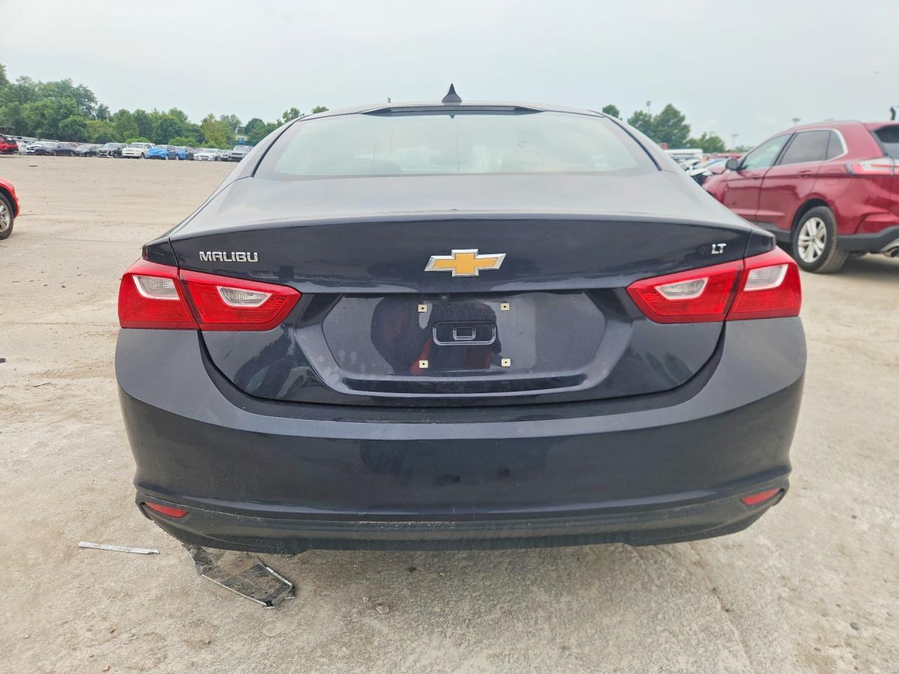 2023 CHEVROLET MALIBU LT — Фото 6 из 12