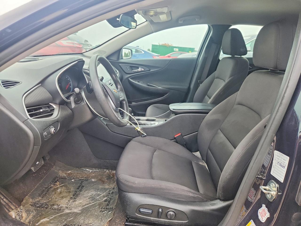 2023 CHEVROLET MALIBU LT — Фото 7 из 12