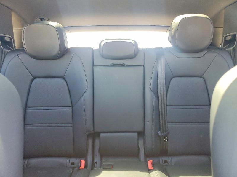 WP1AA2AY2LDA00546 2020 PORSCHE CAYENNE photo no. 10
