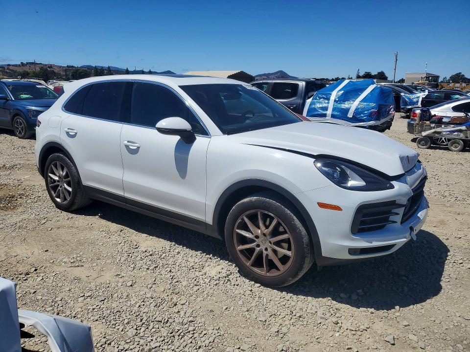 WP1AA2AY2LDA00546 2020 PORSCHE CAYENNE photo no. 4