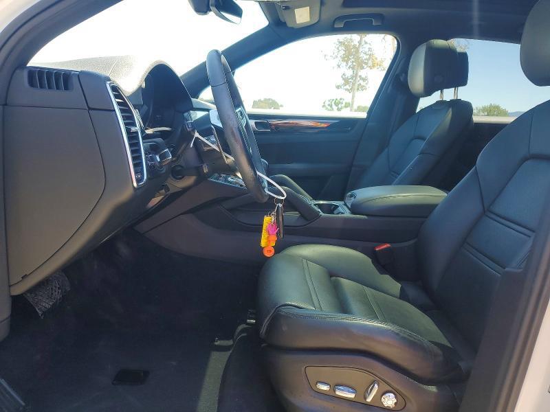 WP1AA2AY2LDA00546 2020 PORSCHE CAYENNE photo no. 7