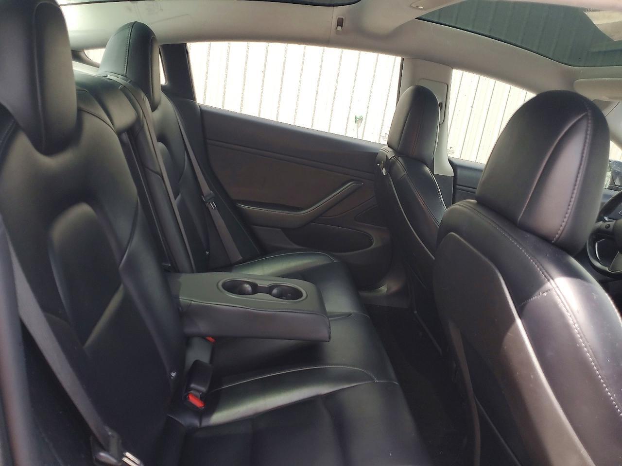 5YJ3E1EA5JF039014 2018 TESLA MODEL 3 photo no. 10