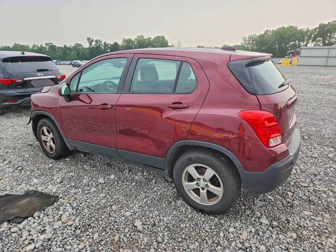 2016 CHEVROLET TRAX LS — Фото 2 из 13
