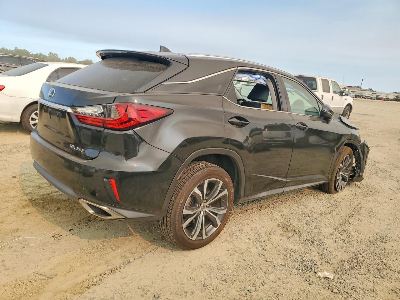 2016 LEXUS RX 350 — Фото 3 из 13