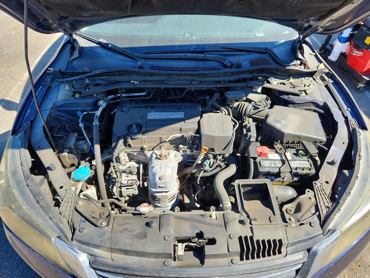2015 HONDA ACCORD SPORT — Фото 11 из 12